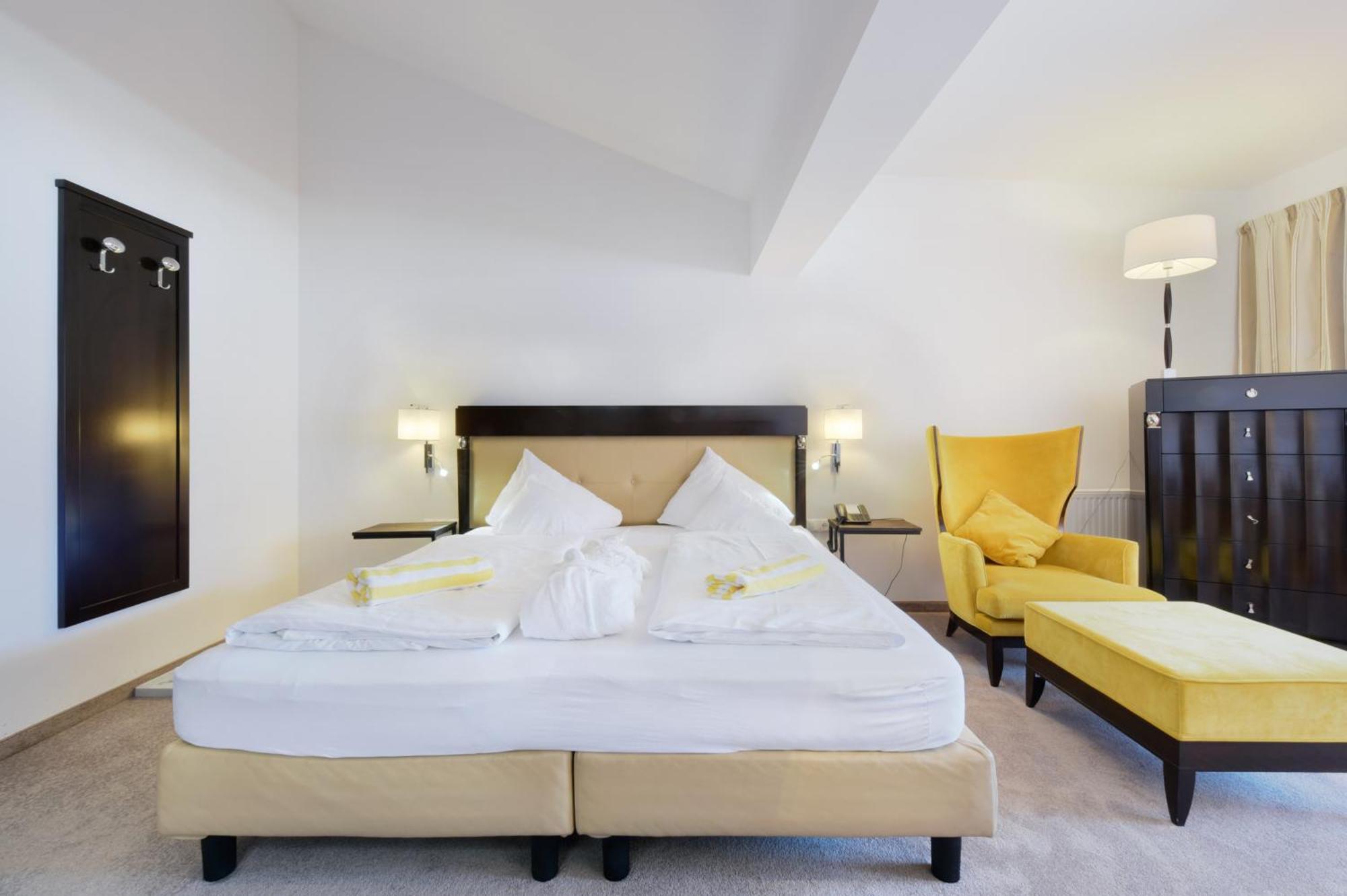 Mountains Hotel Ζέεφελντ Δωμάτιο φωτογραφία